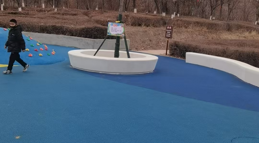 新疆體育公園GRC坐凳樹池造型工程案例 新疆體育公園GRC坐凳樹池造型工程案例